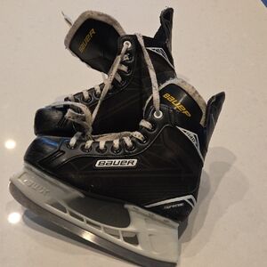Bauer Kids Black and Gray Ice Skates
